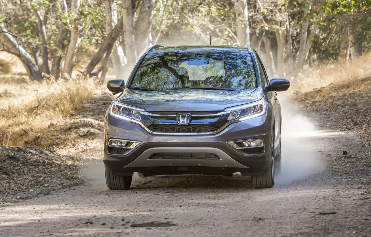 Honda CR-V Drive on The Dirt