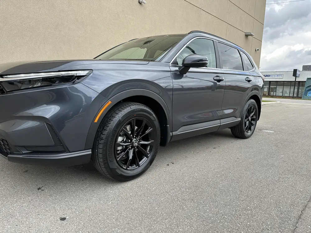 Honda CR-V EX-L On Meteorite Gray Metallic