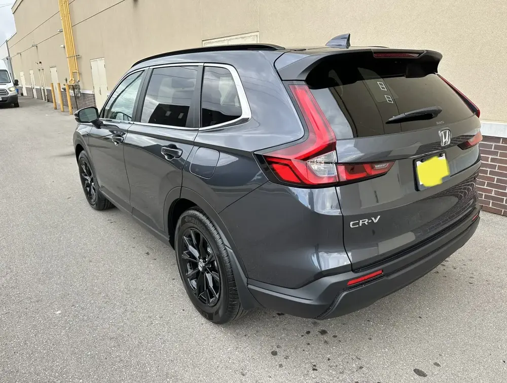 Honda CR-V With Meteorite Gray Metallic Color