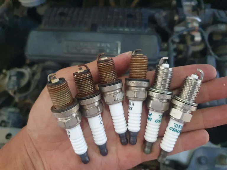 Replacing Honda CRV Spark Plugs