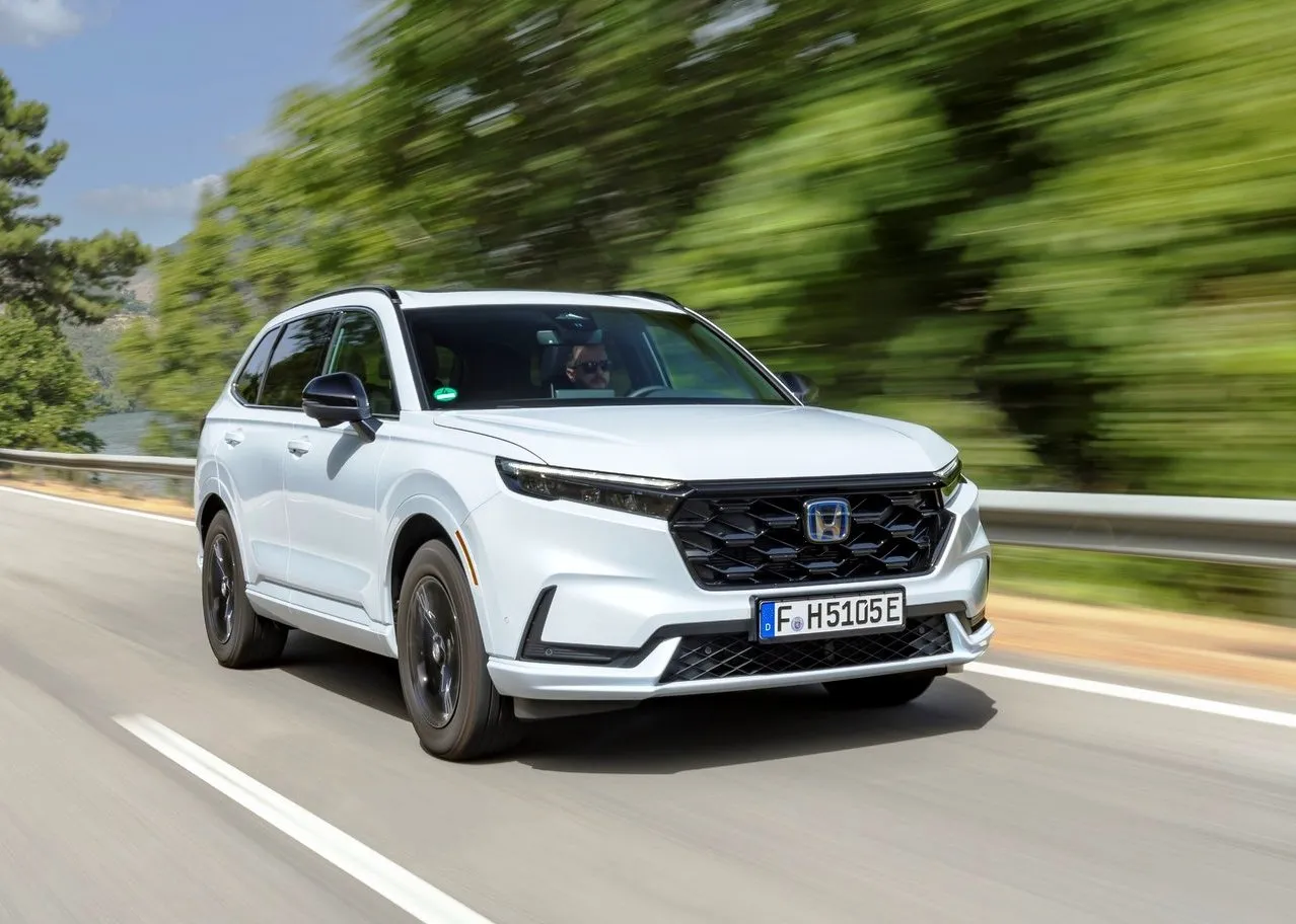 Honda CR-V Hybrid EX-L Shown in Platinum White Pearl